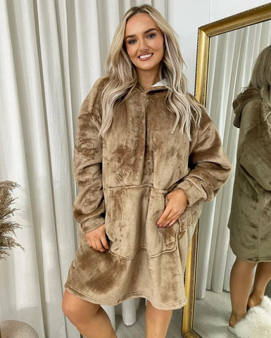 Hooded Oversized Blanket Teddy Sherpa Fleece Fur Cape Warm Slanket Poncho One Size