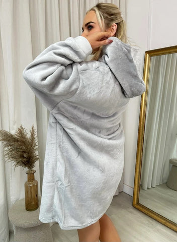 Hooded Oversized Blanket Teddy Sherpa Fleece Fur Cape Warm Slanket Poncho One Size